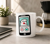 Taza de cerámica blanca con el diseño "Eres mi notificación favorita" de Flork, mostrando el personaje con corazones rojos y el texto principal.